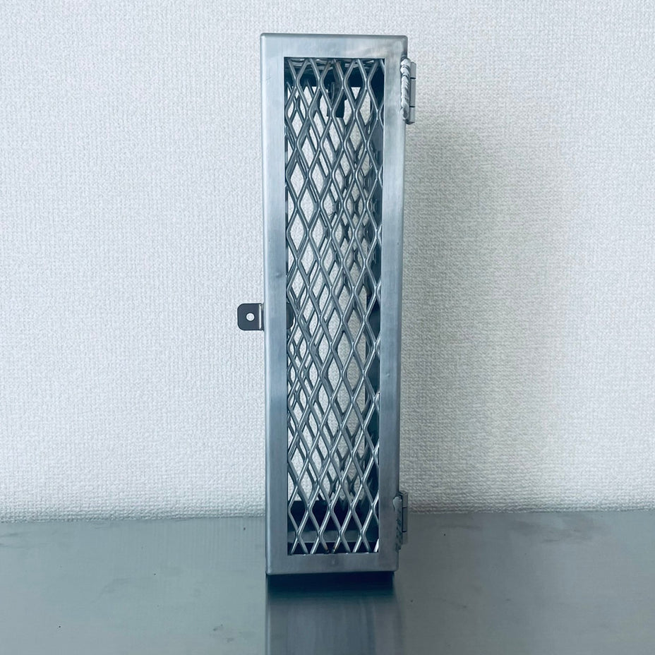 MILLS incense holder — closed view, included in order